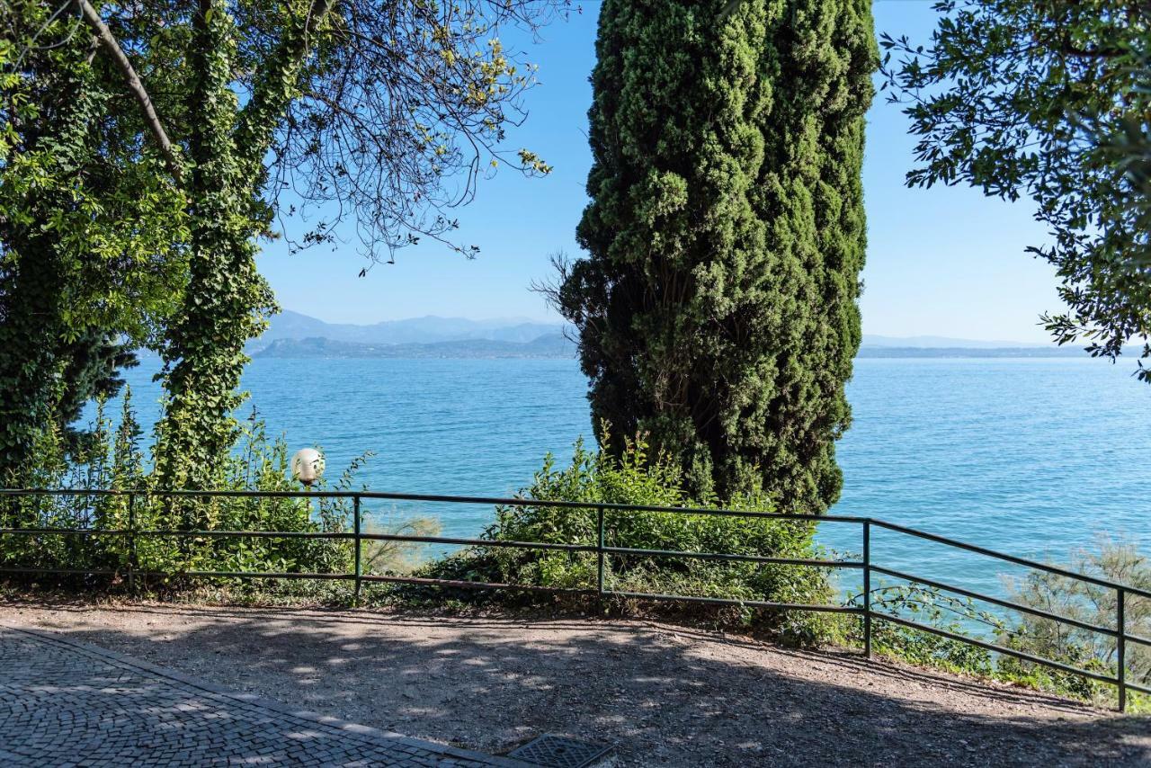 Casa Di Alex | Sirmione Daire Dış mekan fotoğraf
